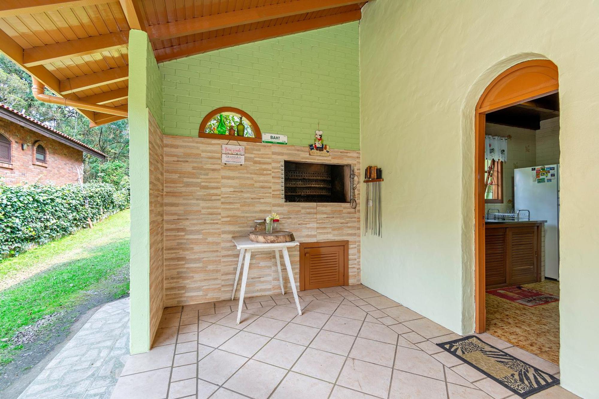 グラマド Linda Casa 5 Quartos No Lago Negroヴィラ エクステリア 写真