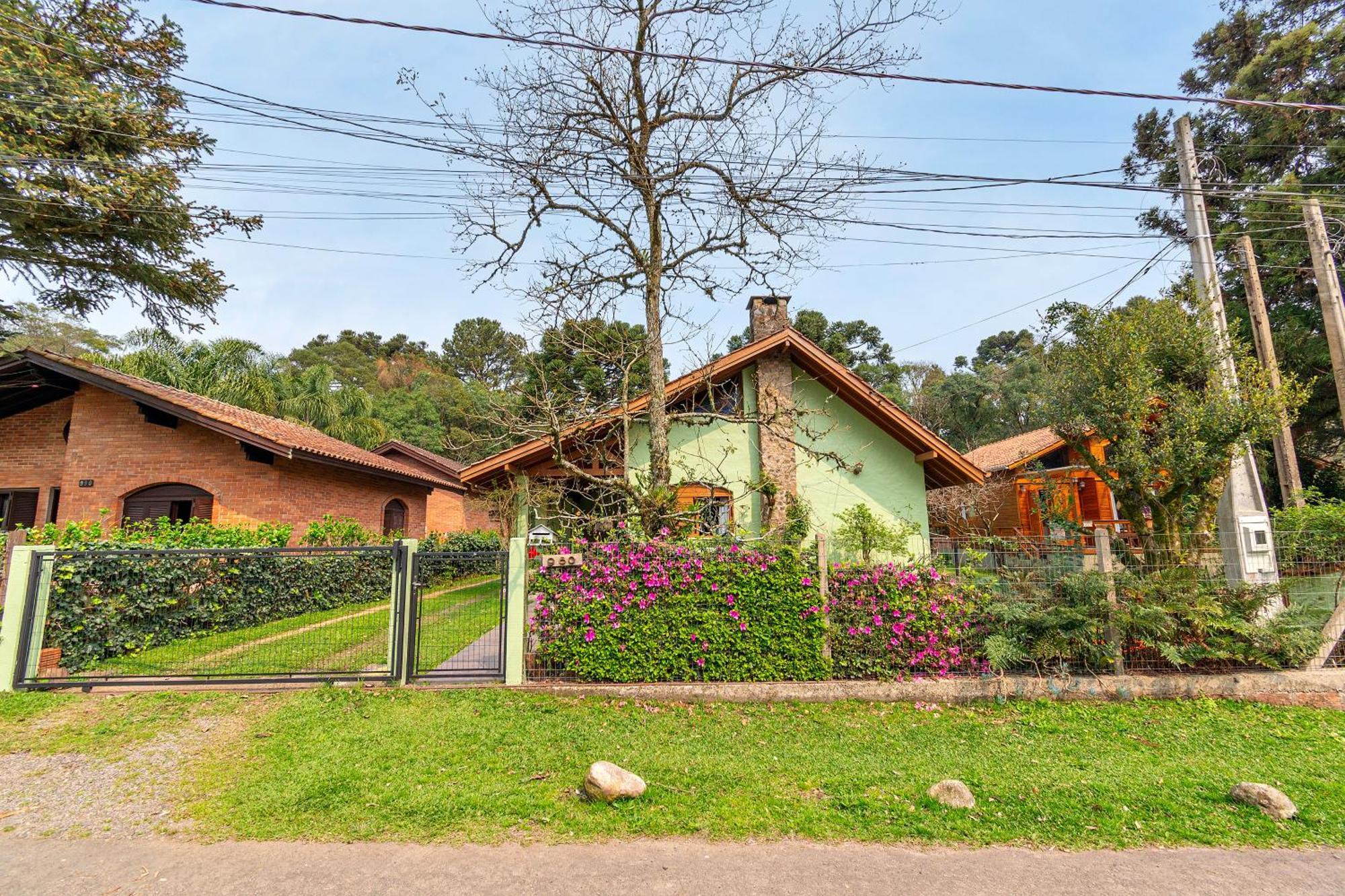 グラマド Linda Casa 5 Quartos No Lago Negroヴィラ エクステリア 写真